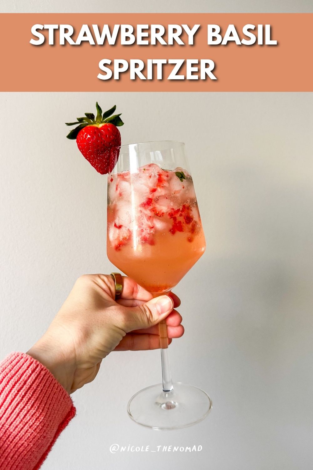 strawberry basil spritzer